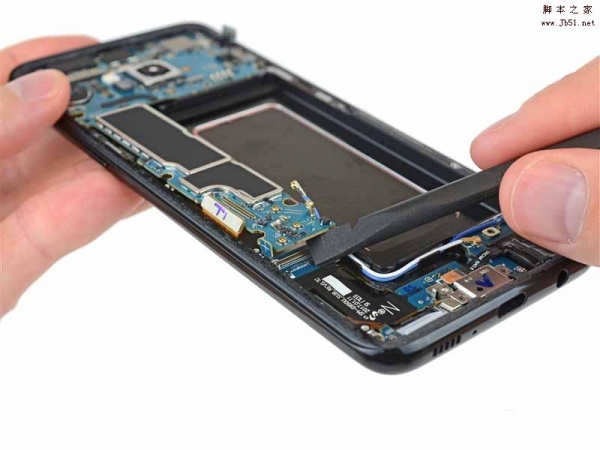 屏幕碎了还有救吗?三星Galaxy S8全球首发拆解