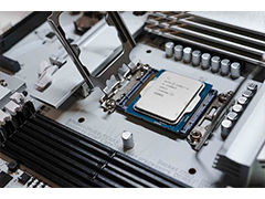 技嘉B760芯片组主板降压超频的方法 完美解决K系列处理器高温问题