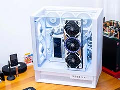 白色颜控狂爱? 怎么摆都可以的白色旗舰主机装机分享