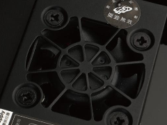 可折叠+自带200W电源! 几何未来新品机箱Model 0弗朗明哥装机体验