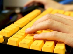 200+价位段的大厂精品! 雷柏V700DIY-75三模客制化机械键盘评测