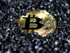 比特币76,000美元反弹背后原因分析:资金费率背离与巨鲸抛售双重信号