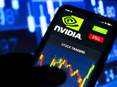 Nvidia(NVDA)股价预测：英伟达5万亿美元估值背后的分析师论战