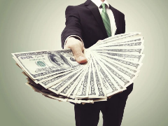 交易所C2C出金有哪些风险？C2C出金风险分析及避坑指南