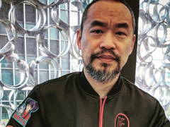 割肉3只无聊猿！麻吉大哥ETH多单冲到922万美元，这次会爆仓