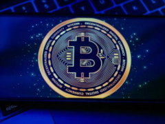 现货比特币ETF 周度资金整体录得净流入,BTC 周末反弹站上8.6万美元