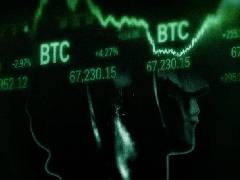 多名分析师观察多项链上与技术指标,指出比特币牛市信号多点共振,多重利好指标持续闪烁