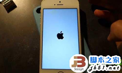 iphone5s ios7完美越狱后白苹果不能开机解决方法1