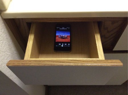 这些生活用品都可以成为手机“音箱”