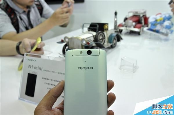 OPPO N1 mini真机抢鲜看：闪亮