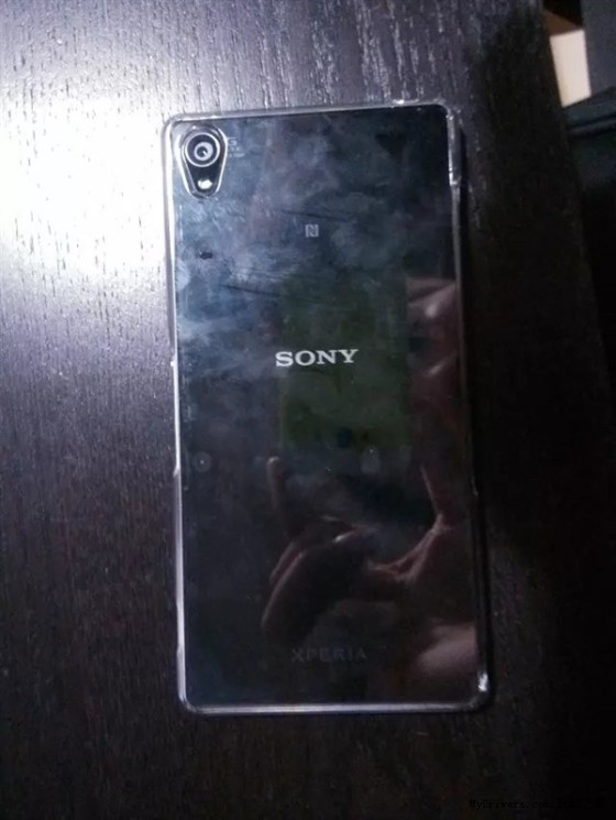 索尼新一代旗舰Xperia Z3再曝：好薄