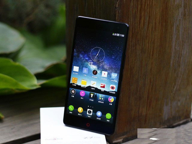 荣耀6阻击小米4 2K内值得购买的手机荐 