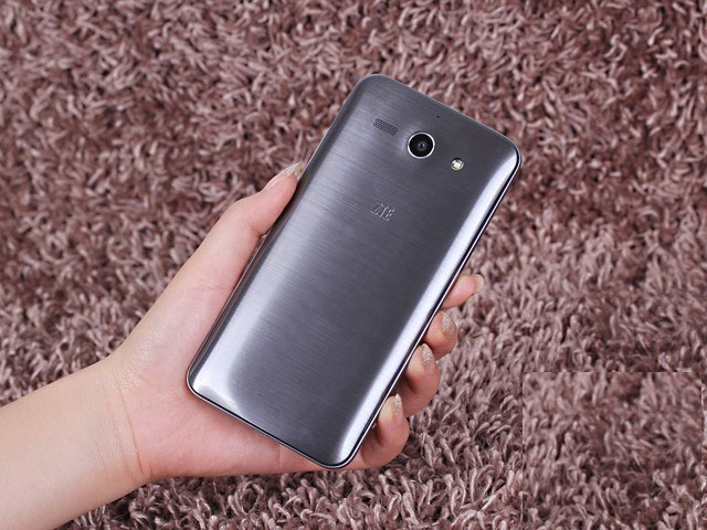 骁龙801也低价 2000元内高配置手机推荐 