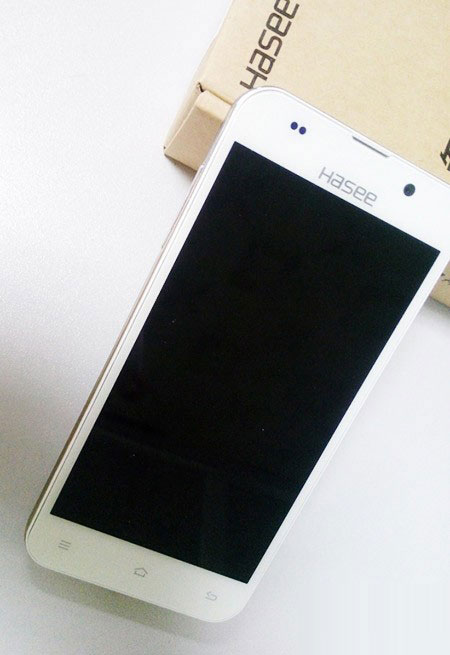 神州小信3S开卖 因微信定制功能售价1999元