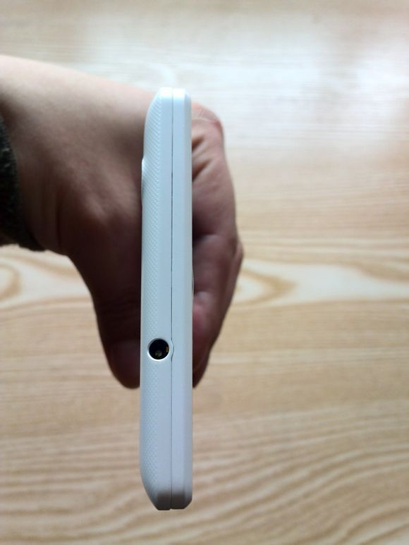 中兴新机~屌丝神器~q705u开箱超详细评测~图片11