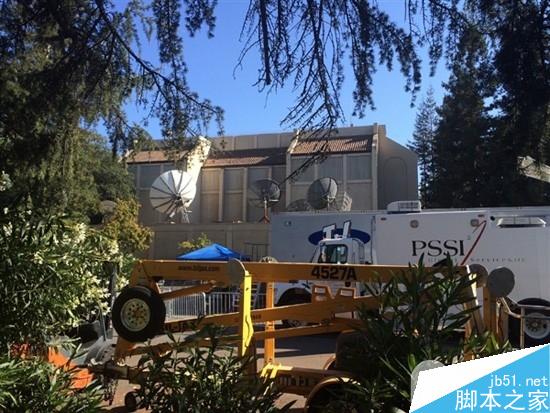 iPhone6苹果发布会现场照片 白色建筑太美