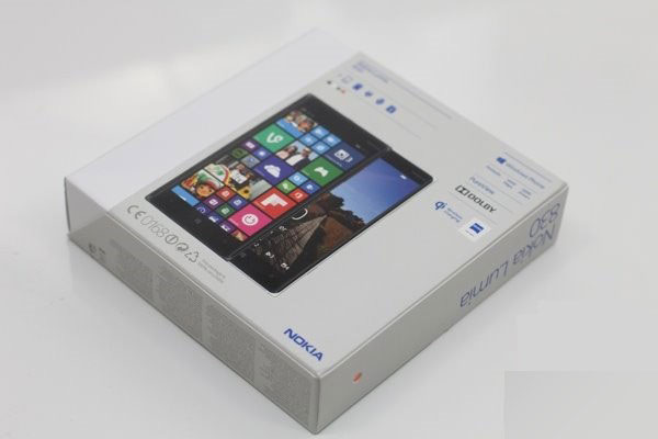 诺基亚Lumia830开箱上手初体验