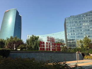 �ȸ����ǿ��! ����Edge�Ա�iPhone 6 