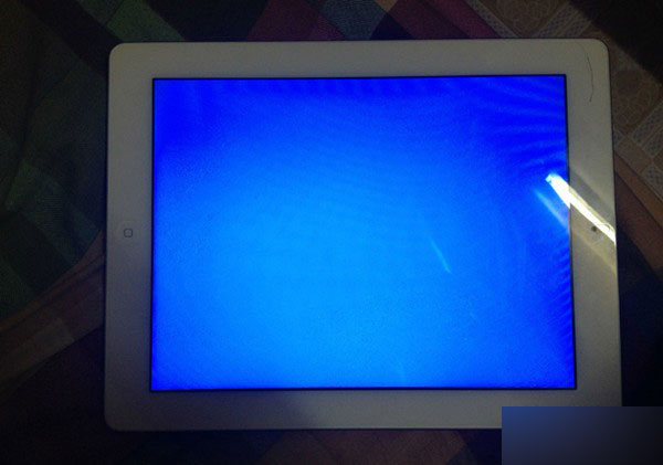 iOS8.1是否一修复了iPad Air2蓝屏问题?已升级网友：NO”