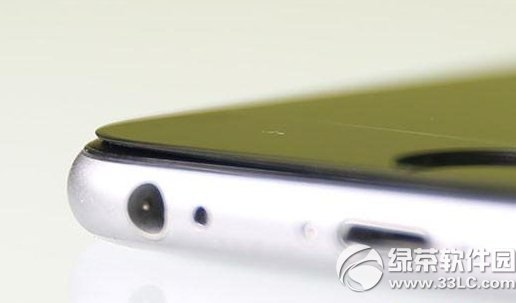 iphone6 plus贴膜教程：苹果6 plus贴膜方法3则2