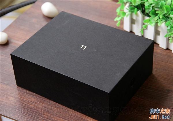情怀存乎？2480元锤子手机T1 4G版开箱图赏