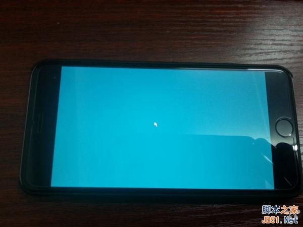 那画面太美：iPhone 6 Plus刷上Win98