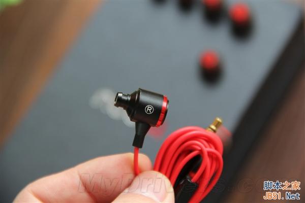 5.5寸最强拍照手机 3456元nubia Z7图赏