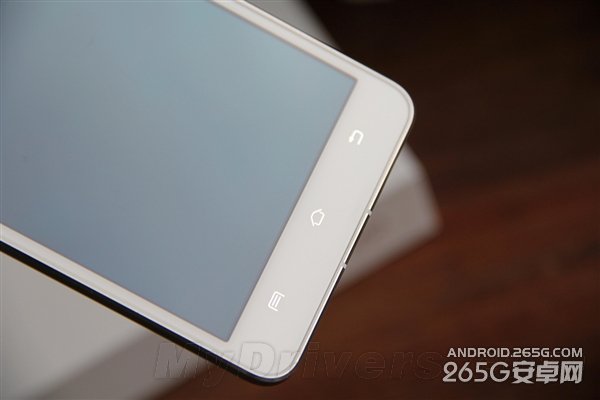 vivo X5Max开箱图赏：比耳机还细！