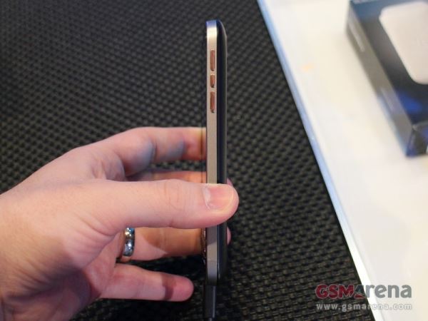 值不值得买？黑莓Classic上手体验评测