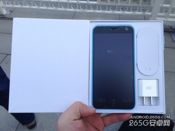 iPhone 5C灵魂附体！999元魅蓝Note图赏