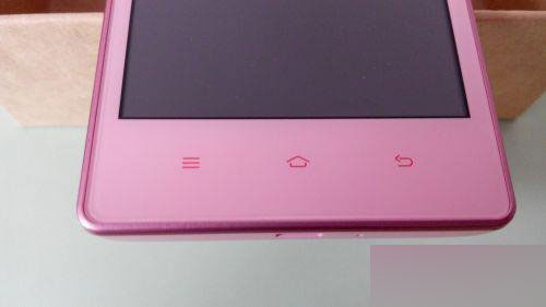 亮粉色一起来看看小米论坛上的这个红米1s粉红色开箱照吧!