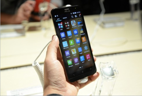 华硕ZenFone 2怎么样 全球首款4GB内存手机发布