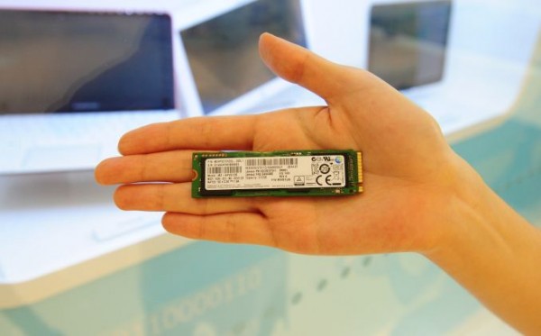 三星固态硬盘SM951发布  速度突破2GB/s”