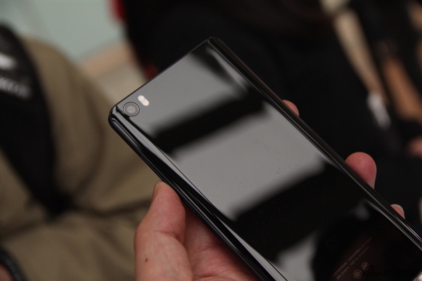 最漂亮的小米啥样？小米Note真机图赏