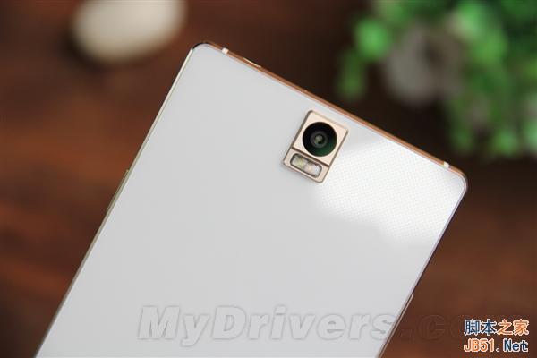 小米Note劲敌！1599元大神X7图赏