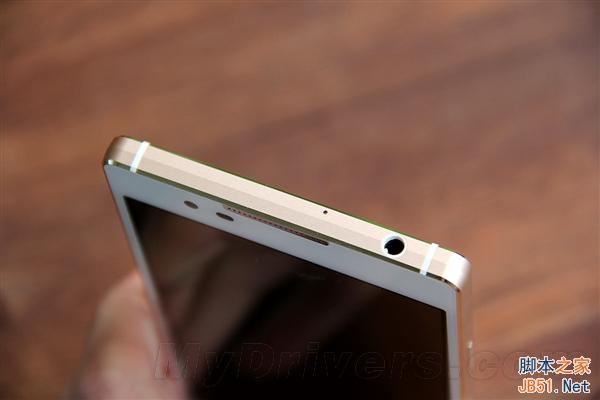 小米Note劲敌！1599元大神X7图赏