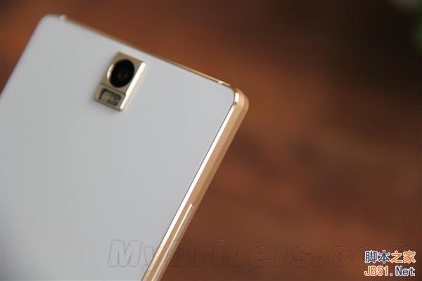 小米Note劲敌！1599元大神X7图赏