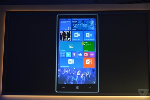 Windows 10手机全方位展示：触摸Office、通用应用