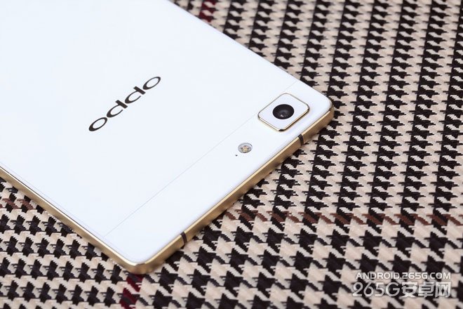 OPPO R5金色版官方图赏