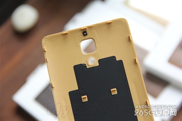 终于来了！五款小米4实木后盖图赏