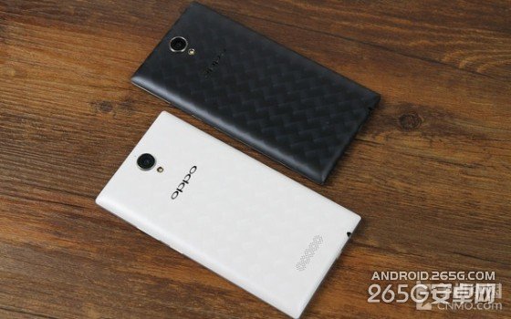 5.9英寸1080p屏4G双卡八核 OPPO U3评测 