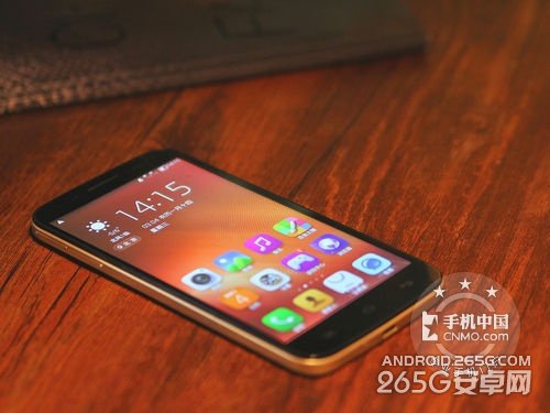 骁龙八核加持 TCL么么哒3N电信版上市第2张图