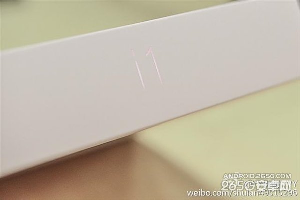 “泡芙小姐”手机再露面：粉嫩外表骁龙心