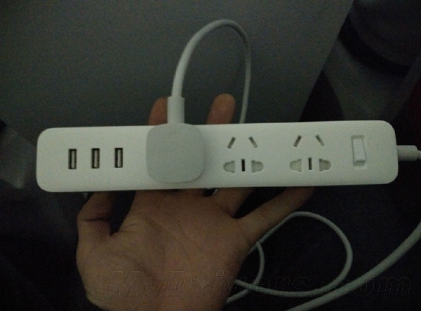 小米插线板来了：49元