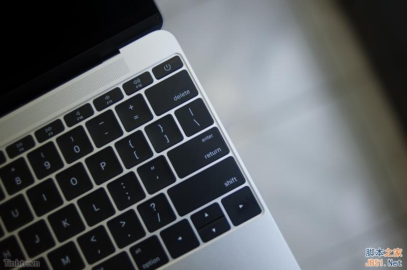 史上最薄Macbook开箱：精致到没话说