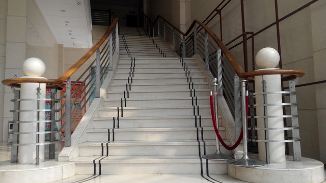 尖Phone:联想乐檬K3 Note对比红米Note 