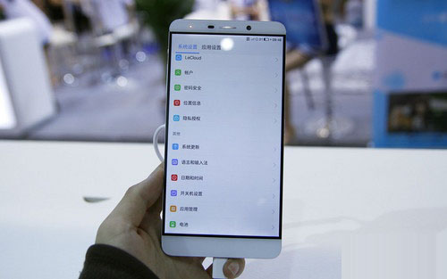 1499元无边框ID 乐视超级手机现身GMIC 