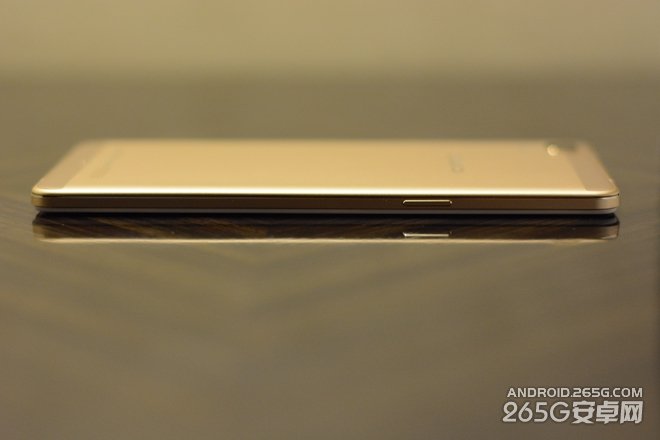 OPPO R7开箱图赏 以及简单上手评测