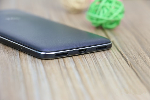 千元机性价比新贵 TCL么么哒3S全面评测 