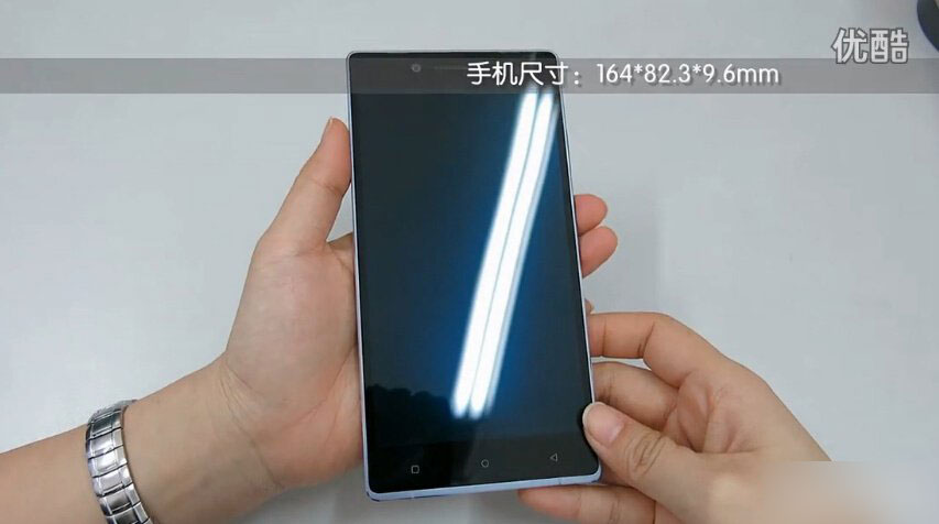 金立E8真机上手视频 支持指纹识别